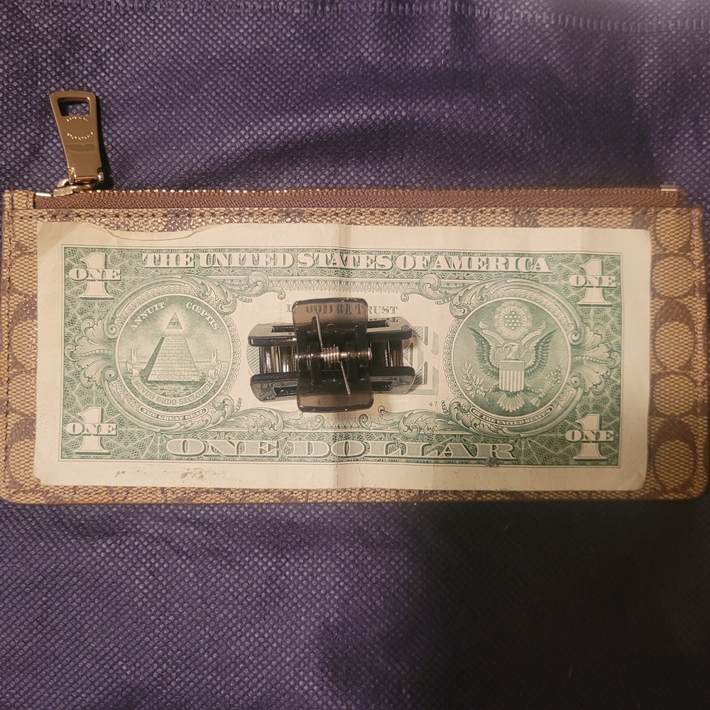 Coach Brown Signature Men's Bag - Picture 6 of 8